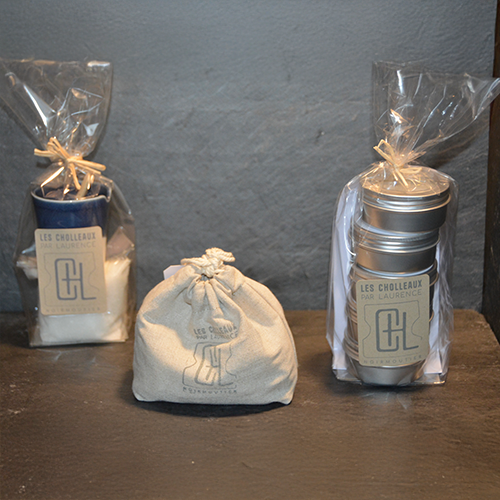 Main de sel en tissu contenant 150g de Fleur de Sel